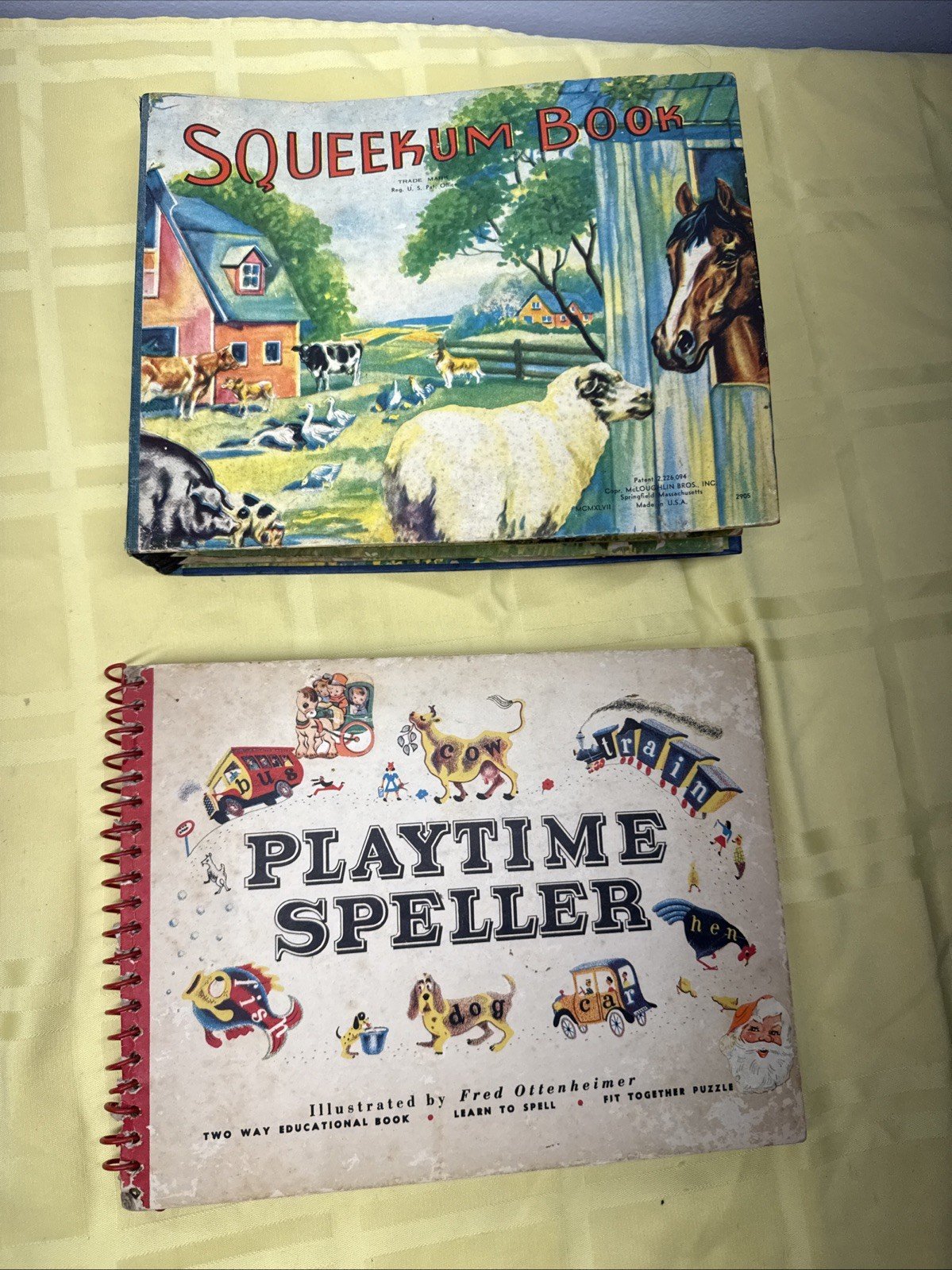 Lot of 2 Vintage Children’s Books 1940’s Sqeekum Playtime Speller Puzzle