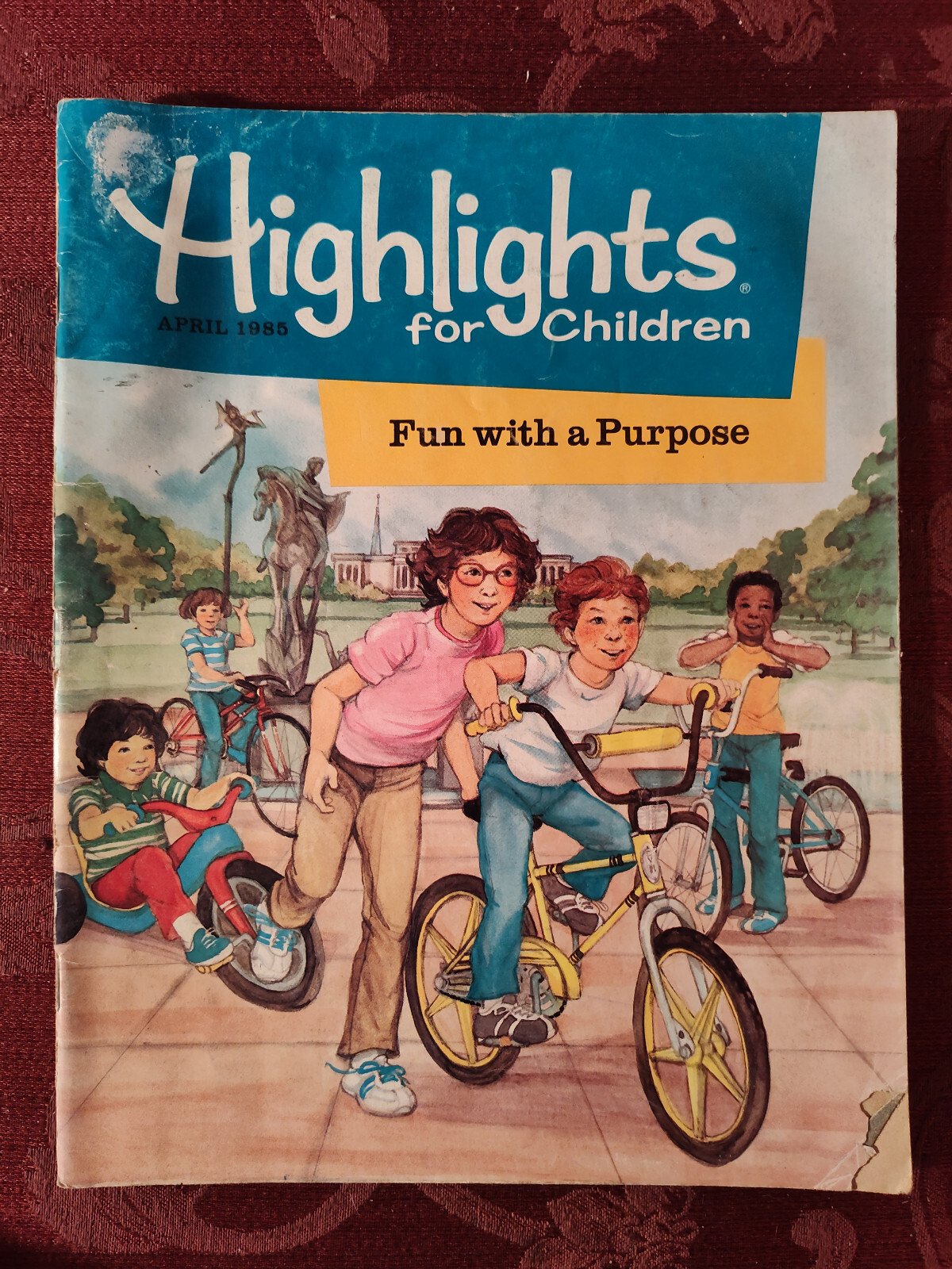 Rare HIGHLIGHTS Children’s magazine April 1985 Stories Activities Puzzles!