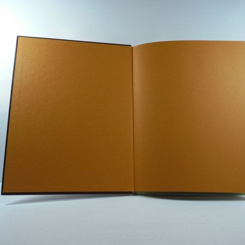 The Bee book by Kit Williams 1984 HC VGC vintage puzzle chilldren’s book