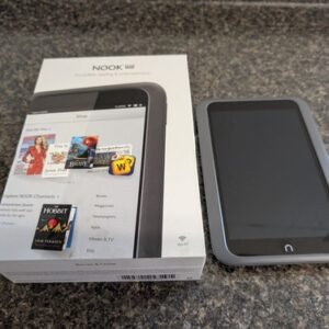Barnes & Noble Nook HD BNTV400 8GB Tablet eReader NO Charger or bundle