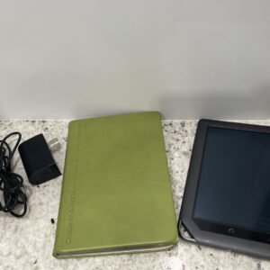 Barnes & Noble NOOK Color 7" Tablet Bundle - As-Is Legacy