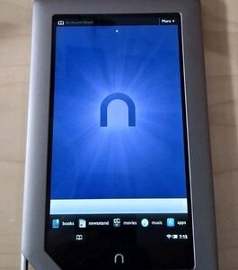Barnes & Noble Nook BNTV250 7.5” Color Reading Tablet 16GB, Gray