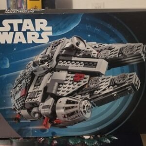LEGO Star Wars Millennium Falcon 75426, 885 Pieces, 9+, Complete Set, Box
